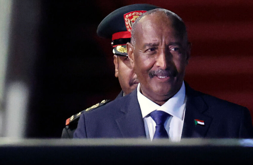 رسالة سياسية مصوّرة من الرياض.. ماذا تعني صورة البرهان مع ولي العهد السعودي؟