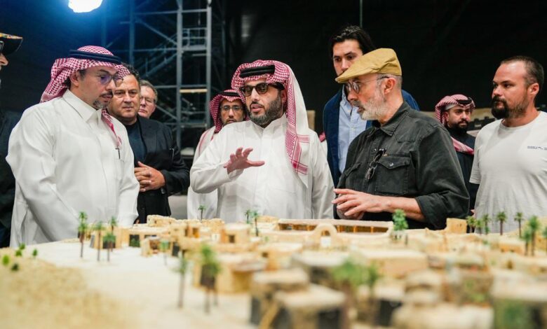 ملحمة سينمائية تتشكل… آل الشيخ يطلق شرارة “خالد بن الوليد” من قلب ستديوهات الحصن والقدية