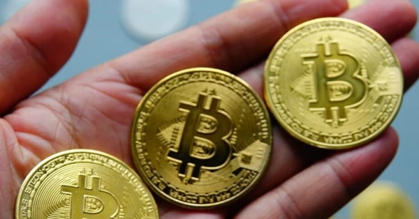 البيتكوين يكسر حاجز التاريخ.. أغلى أصل رقمي يتجاوز 123 ألف دولار ويعيد رسم خريطة المال العالمي