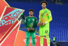 صورة كأس الخليج تحت 23 عامًا 2025.. العليوة أفضل لاعب وحامد يتوج كأفضل حارس بعد تتويج الأخضر باللقب