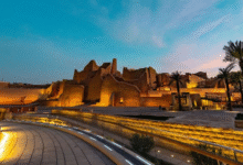 صورة السعودية تعيد تعريف السياحة الفاخرة عبر مشاريع البحر الأحمر والعلا والدرعية