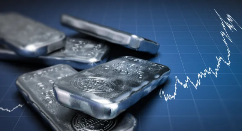الفضة تكسر حاجز التاريخ.. قفزة غير مسبوقة فوق 80 دولارًا تعيد رسم خريطة المعادن النفيسة