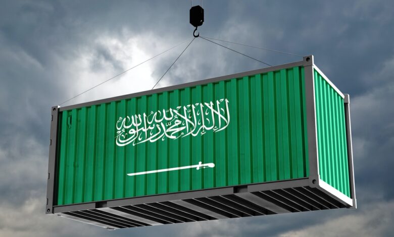 قفزة تاريخية في التجارة السعودية.. الصادرات غير البترولية تسجل نموًا قياسيًا بأكثر من 32% في أكتوبر 2025