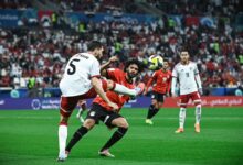 صورة تعادل مثير يُربك الحسابات.. مصر والإمارات يتقاسمان النقاط في كأس العرب