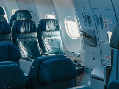 احتيال يربك شركات الطيران.. مضيف ينتحل صفة «طيار» ويحلق مجانًا 4 أعوام دون اكتشافه