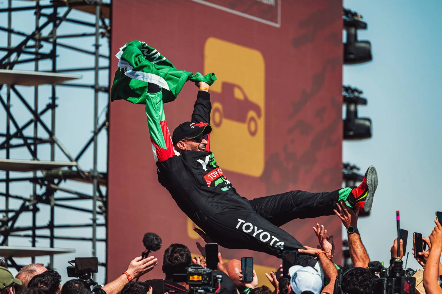 داكار 2026 في السعودية يحوّل الصحراء إلى مسرح عالمي للتحدي والإثارة