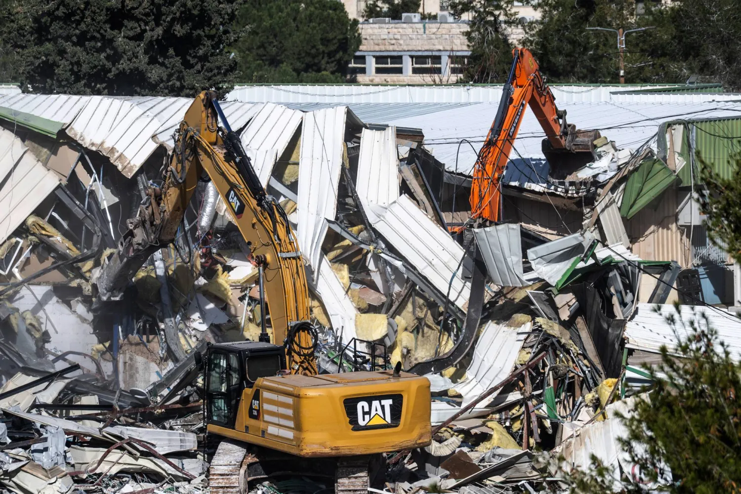 إسرائيل تبدأ هدم منشآت «الأونروا» في القدس الشرقية