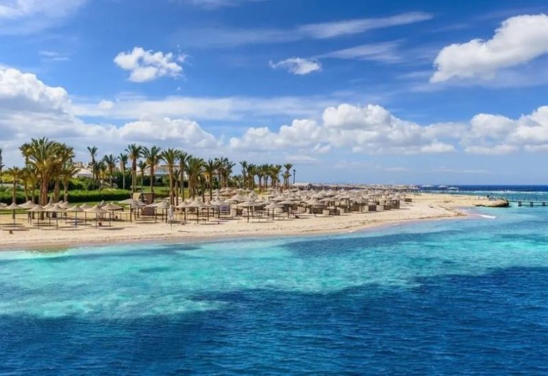 تنظيم غير مسبوق لسواحل المملكة.. اشتراطات جديدة تُعيد رسم تجربة الشواطئ على البحر الأحمر