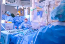 صورة السعودية تدخل تاريخ الطب.. أول زراعة كبد روبوتية كاملة في العالم من متبرعين أحياء