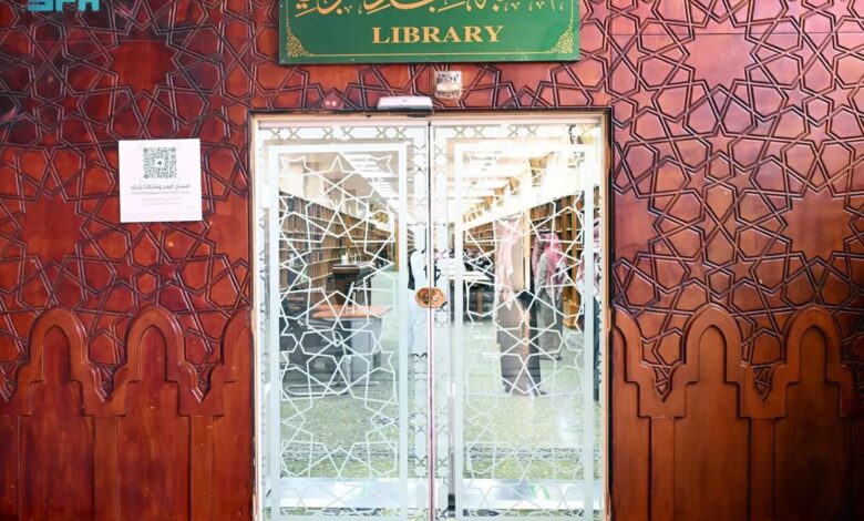 مكتبة المسجد النبوي.. ذاكرة العلم الإسلامي من المخطوط إلى المنصة الرقمية