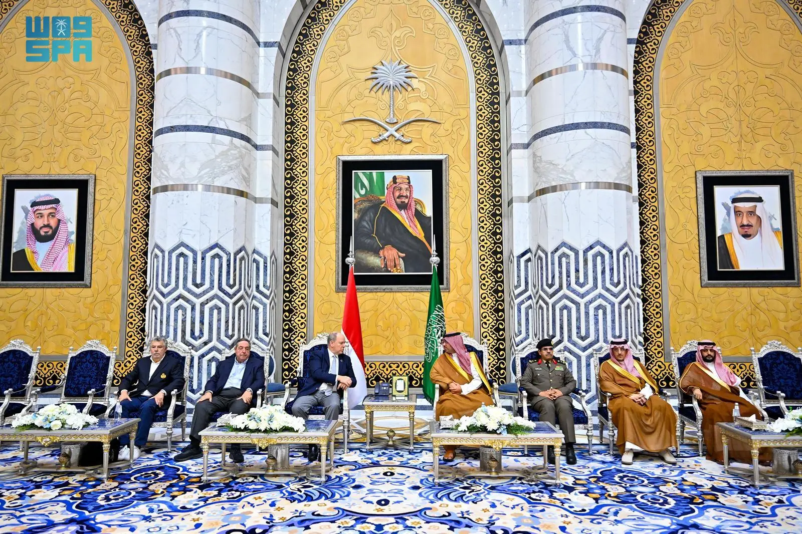 زيارة تحمل أبعادًا سياسية واقتصادية.. أمير موناكو يحل ضيفًا رسميًا على المملكة من بوابة جدة