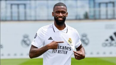 صورة مبلغ مفاجئ يشعل السوق.. ريال مدريد يفتح الباب لرحيل روديغر والنصر يدخل بقوة