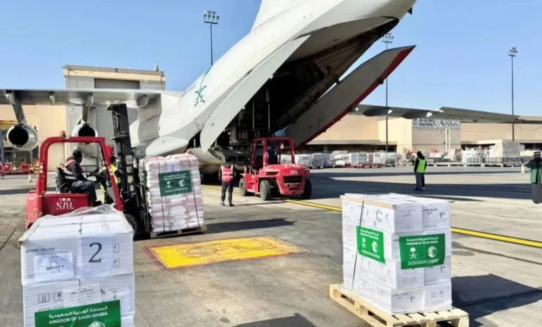 السعودية تتصدر المشهد الإنساني عربياً وتنافس الكبار عالمياً… عطاء متواصل يرسّخ مكانتها الدولية