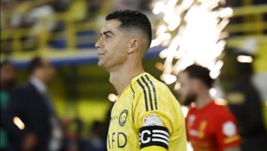 صورة رونالدو يفرض اسمه في القمة رغم سقوط النصر والهلال يوسّع الفارق في دوري روشن