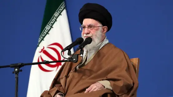 تحذير إيراني غير مسبوق: المساس بخامنئي يعني حربًا مفتوحة