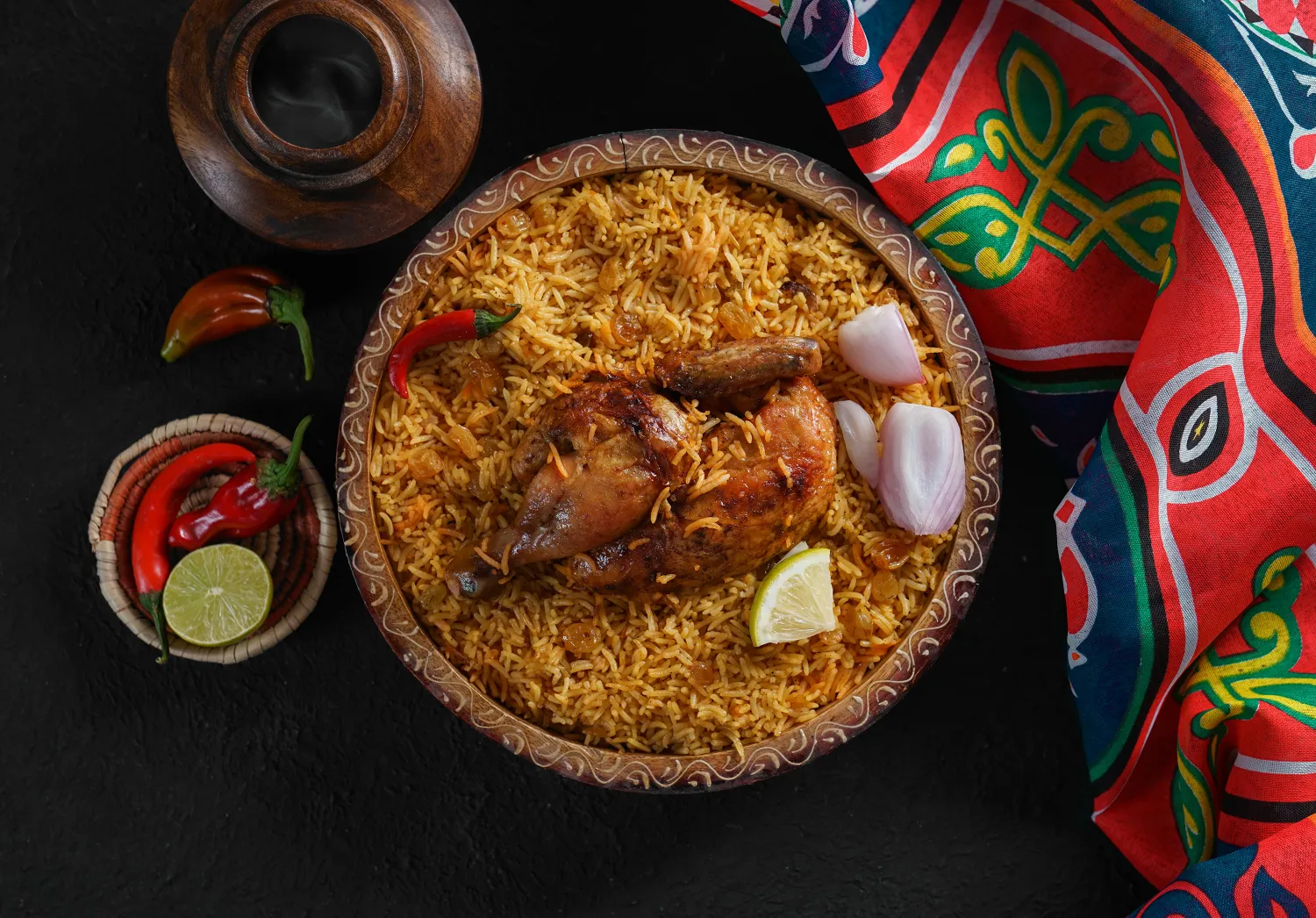 بالفيديو.. شغف الطهي يفتح أبواب الضيافة أمام شباب سعوديين خارج المسار التقليدي