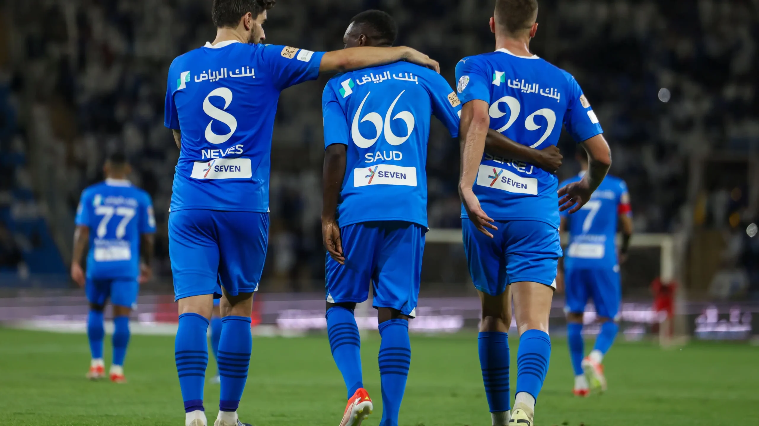 الهلال يُغلق الباب في وجه الشباب ويُبقي البليهي رغم خروجه من حسابات إنزاغي