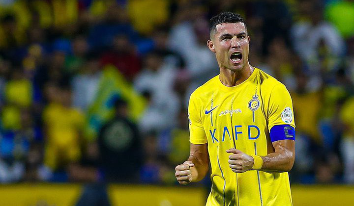 رونالدو ينفرد بعرش الهدافين الأجانب في تاريخ النصر