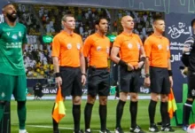 صورة صافرة تحت النار.. من يحمي الحكم السعودي في موسم الاتهامات المفتوحة؟