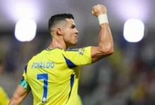 صورة رونالدو يقترب من الألف التاريخي ويشعل سباق المجد مع النصر