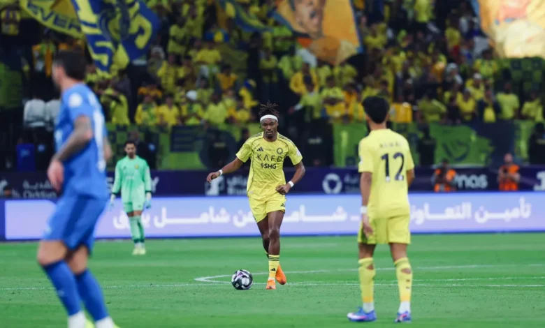 هلال الصدارة تحت الاختبار في تبوك.. وسباق القمة يشتعل بين القادسية والتعاون