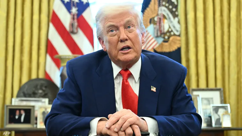 ترامب يصعّد ضد إيران ويطرح سيناريو المواجهة العسكرية