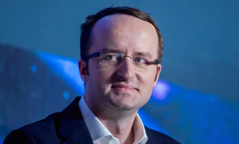 أغلى Domain في التاريخ.. مؤسس Crypto.com يستحوذ على ai.com بـ70 مليون دولار