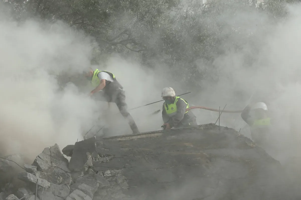 تصعيد بيئي على الحدود اللبنانية… اتهامات برش مواد كيميائية تثير قلقاً دولياً