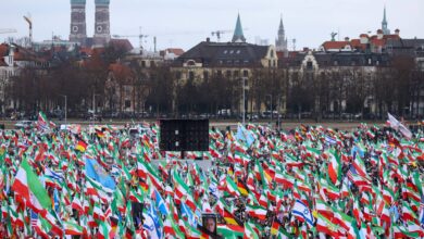 صورة ميونيخ تهتز بربع مليون متظاهر إيراني.. والمعارضة تختبر “وحدة الخارج” في لحظة ضغط دولي