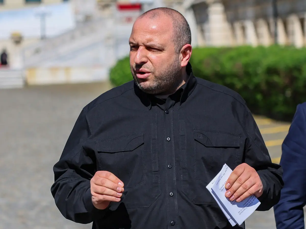 طقوس وجثث وسحرة من ثلاث قارات.. مسؤولة أوكرانية سابقة تتحدث عن ممارسات يرماك