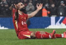 صورة صلاح يصنع التاريخ في البريميرليغ.. ليلة أنفيلد تُدخل النجم المصري نادي الأساطير