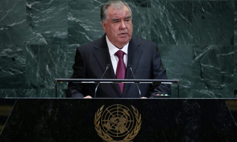 غياب مفاجئ لرئيس طاجكستان يثير تساؤلات واسعة داخل البلاد وخارجها