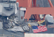 صورة غارة أمريكية دامية في الهادئ تفتح باب الجدل حول سياسة الضربات البحرية