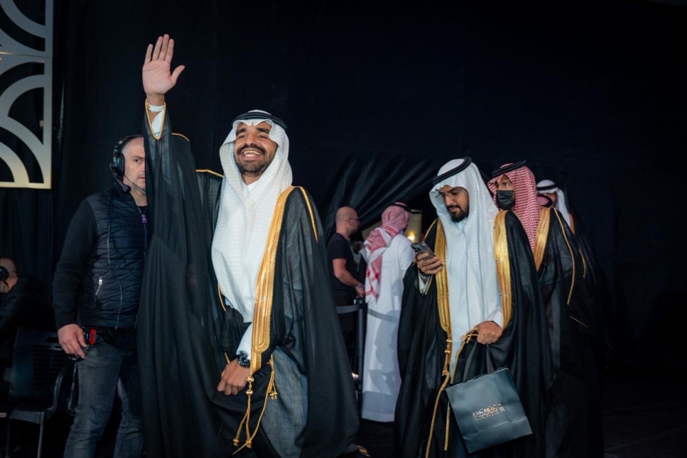 ليلة الفرح الكبرى في الرياض.. 500 عريس يحتفلون بزفاف جماعي بدعم مالي ورحلة بحرية ومبادرة إنسانية واسعة