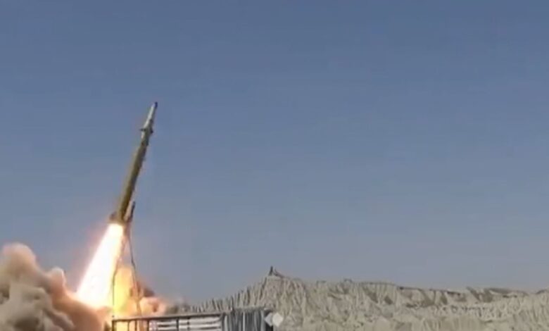 الوعد الصادق 4 يشعل الإقليم.. صواريخ ومسيّرات إيرانية وغارات إسرائيلية واسعة غرب إيران