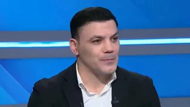 صورة الإفراج عن عمرو زكي بعد أزمة مطار القاهرة.. كواليس الساعات التي شغلت الشارع الرياضي