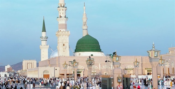 مركز جديد يرفع وعي الزوار في المسجد النبوي.. "زيارة مُثرية" بخدمات ميدانية ورقمية متعددة اللغات