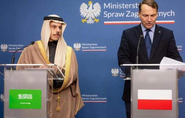 اتفاقية بين السعودية وبولندا: إعفاء الجوازات الدبلوماسية والخاصة من التأشيرة
