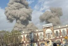 صورة انفجارات تهزّ عواصم خليجية بعد الردّ الإيراني.. صاروخ يسقط في البحرين وآخر يُعترض فوق قطر ودويّ في الكويت وأبوظبي