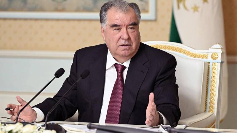 غياب مفاجئ لرئيس طاجكستان يثير تساؤلات واسعة داخل البلاد وخارجها