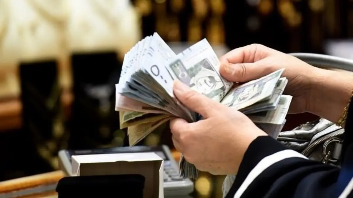 سيولة الاقتصاد السعودي تقفز 193 مليار ريال في 2025.. كيف تقرأ أرقام «ساما» وما الذي تعنيه للبنوك والأسواق؟