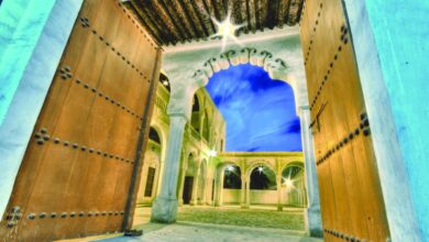 صورة قصر الفاخرية في الأحساء… حكاية التاريخ حين تسكن العمارة بين النخيل