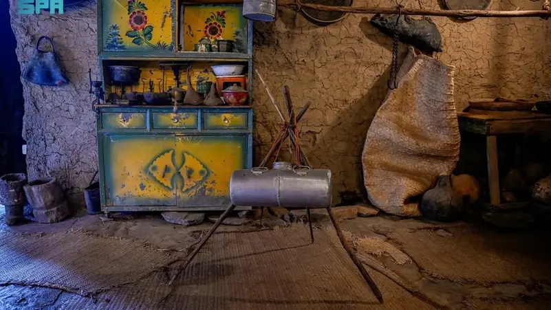 من الصميل إلى موائد اليوم.. حكاية خضّ اللبن التي صمدت عبر القرون في جنوب السعودية