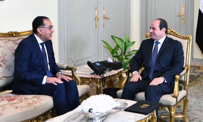 تعديل وزاري واسع في مصر يعيد رسم خريطة الحكومة ويعيد وزارة الإعلام للمشهد