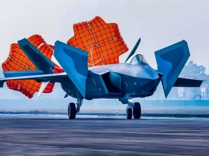 مقاتلة صينية بثلاثة محركات ومدى عابر للقارات تعيد رسم توازنات القوة الجوية