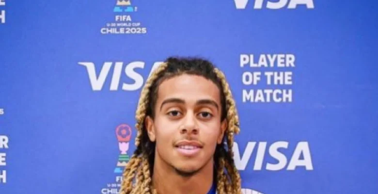 الهلال السعودي يُعلن عن صفقة مميزة.. سايمون بوابري ينضم إلى صفوف الزعيم