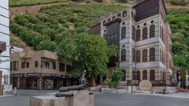 جدة والطائف تدخلان نادي «مناطق الطهي العالمية».. لقب 2027 يعيد تعريف السياحة الثقافية في السعودية