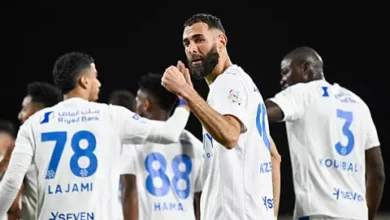 صورة بنزيما يشعل الدوري السعودي بثلاثية تاريخية في ظهوره الأول مع الهلال