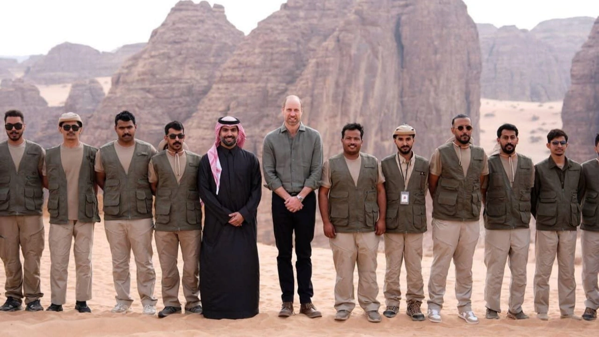 ولي عهد بريطانيا يغرس شجرة في شرعان ويبعث رسالة خضراء من قلب العُلا