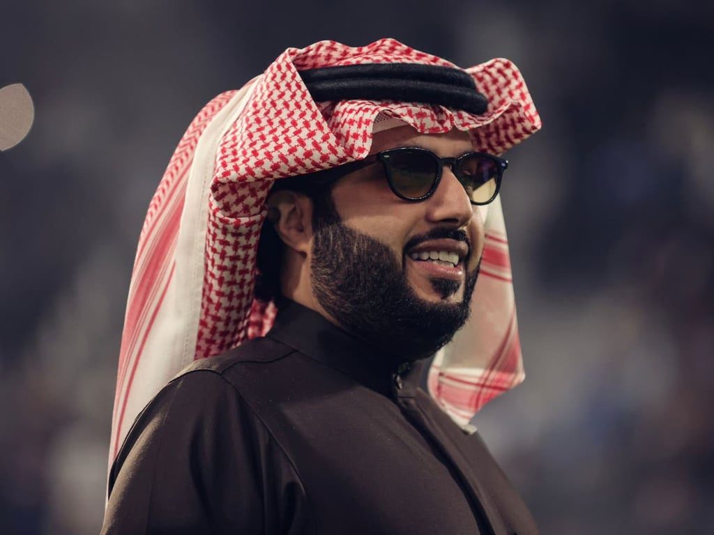 السحب الكبير.. تركي آل الشيخ يعلن عن تقديم 155 سيارة في موسم الرياض